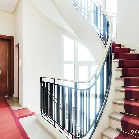 Appartamento Air-conditioned Near Arc Triomphe Parigi